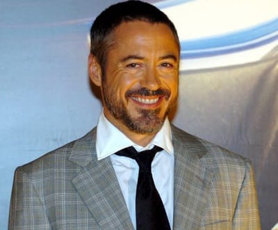 Robert Downey Jr. será «Sherlock Holmes» - TVI
