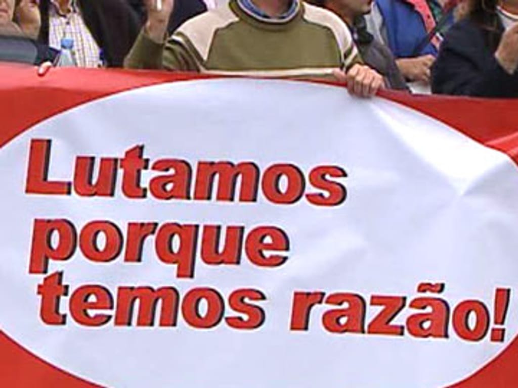 Porto: Milhares contra políticas laborais do Governo