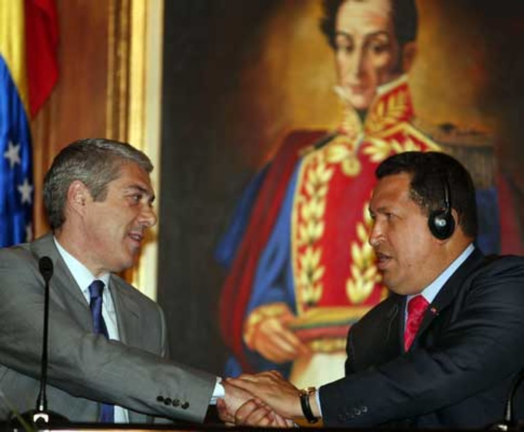 José Sócrates e Hugo Chávez