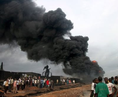 Nigéria: 100 mortos em explosão de oleoduto - TVI