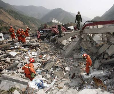 China: sismo de magnitude 6.0 em Sichuan - TVI