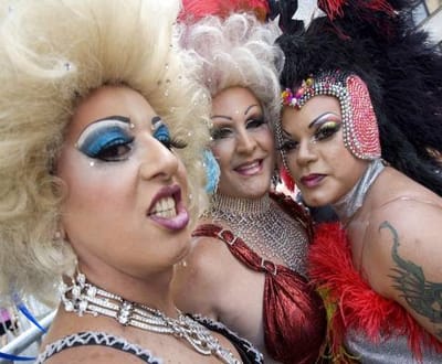 Parada Gay junta milhões nas ruas de São Paulo - TVI