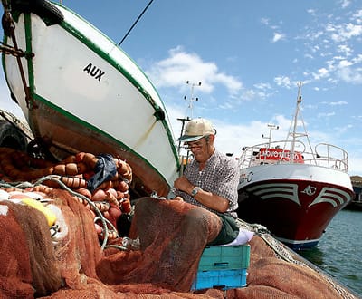 Pescas: oito mil barcos em terra - TVI