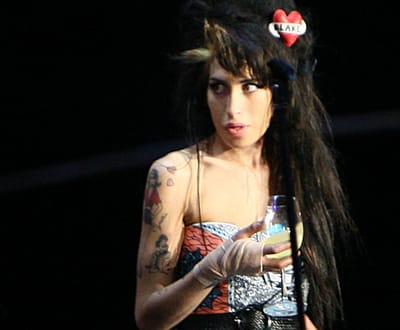 Amy Winehouse: recorda-se da actuação no Rock in Rio? - TVI