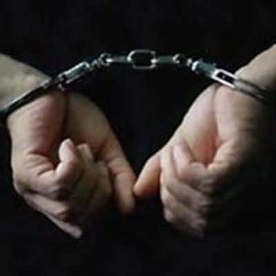 Mulher invade prisão para ter sexo com o marido - TVI