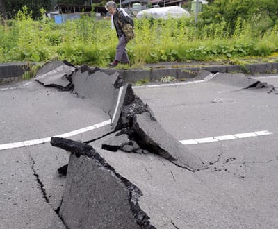 Tensão na crosta terrestre pode ser sinal de sismos - TVI