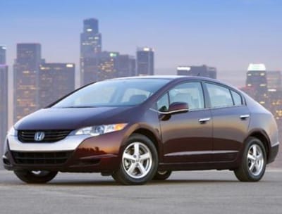 Honda lança automóvel a hidrogénio sem emissões poluentes - TVI