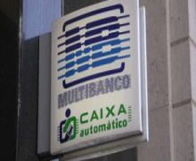 Contas bancárias a salvo apesar de avaria na rede Multibanco - TVI