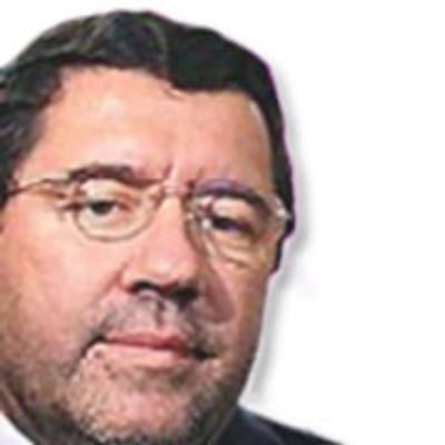 Jorge Coelho vai coordenar a nova comissão permanente do PS - TVI