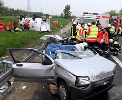 264 acidentes no feriado nacional - TVI