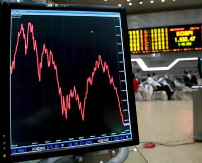 Dow Jones segue a cair 1,23% e Nasdaq recua 1% - TVI