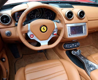 Ferrari com melhores previsões de sempre em ano de crise - TVI