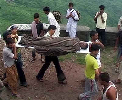 Índia: 144 pessoas morreram espezinhadas - TVI