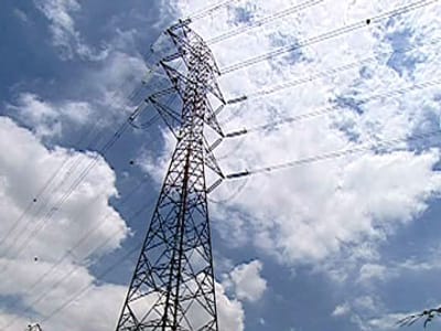 Energia: Reguladores ibéricos querem aproximar tarifas das redes - TVI