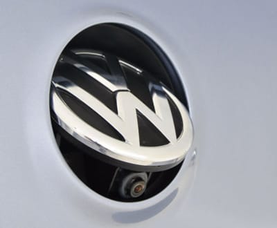 Volkswagen a tabalhar menos horas - TVI