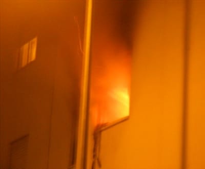 Fogo em prédio na Quinta da Fonte - TVI