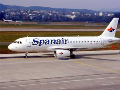 Empresários e instituições catalãs compram 80,1% da Spanair - TVI