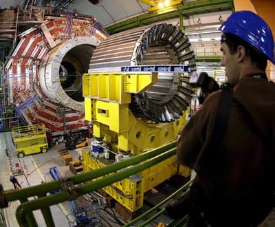 LHC só volta a funcionar em 2009 - TVI