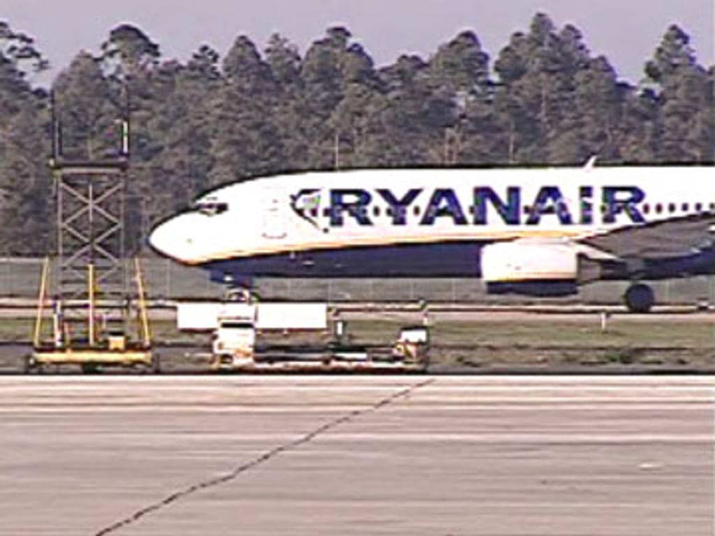 Aviação:Ryanair não avança com base no Porto
