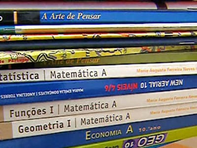 Manual escolar português premiado - TVI