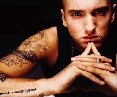 Eminem bate recorde de vendas de singles - TVI