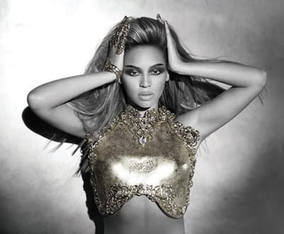 Beyoncé em poses sensuais - TVI