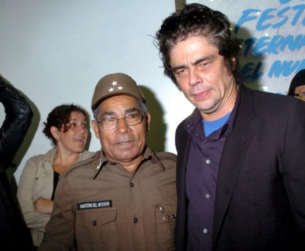 Benicio del Toro apresenta El Argentino e Guerrilla em Cuba