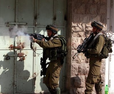 Militares israelitas disparam contra polícia egípcio - TVI