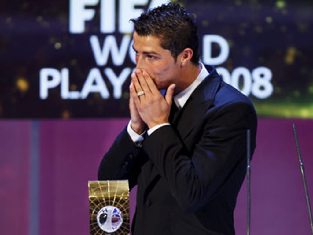 FIFA: Cristiano Ronaldo eleito melhor do mundo