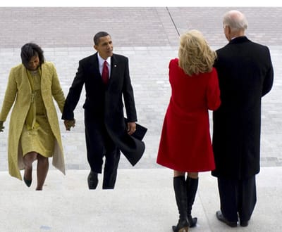 Obama sai de limusine e faz percurso a pé (fotos) - TVI