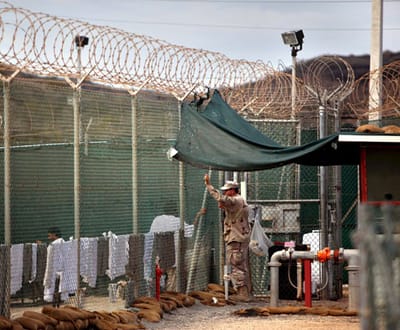 Portugal vai acolher dois presos de Guantánamo (OFICIAL) - TVI