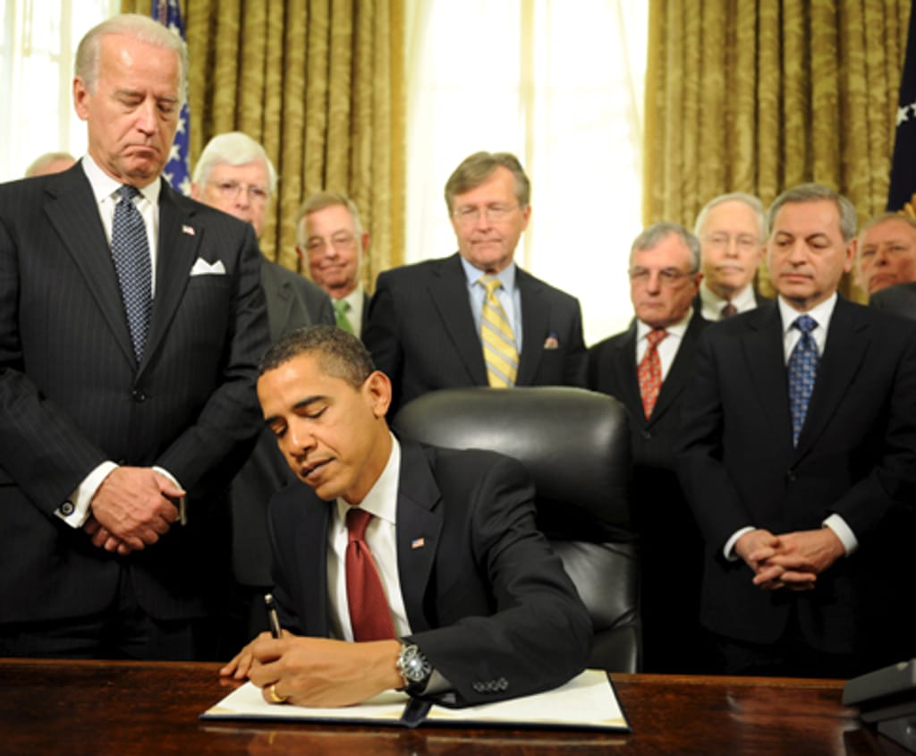 Obama assina o decreto de encerramento de Guantanamo