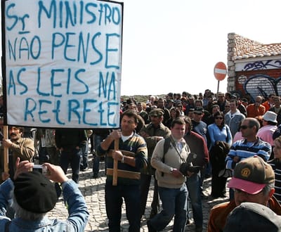 «Senhor ministro não pense as leis na retrete» (fotos) - TVI