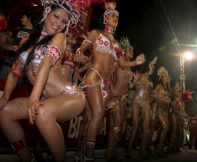 Carnaval: do Paraguai a Nice (fotos) - TVI