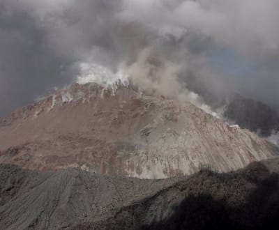 Vulcão «acorda» no Chile (fotos) - TVI