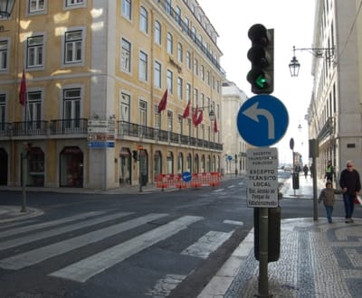Lisboa: Governo e autarquia insistem na videovigilância na Baixa - TVI