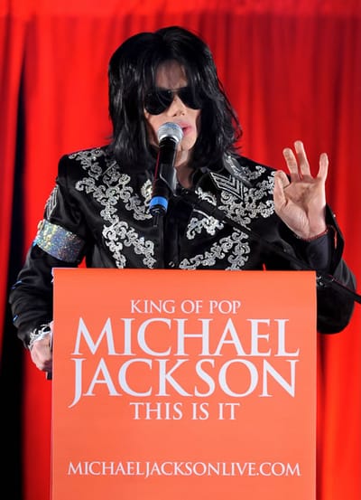 Michael Jackson: bilhetes a 77 mil euros na candonga - TVI