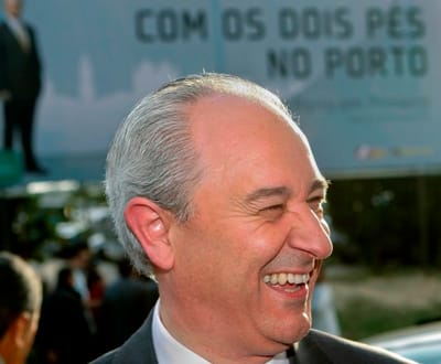 Bairro do Aleixo: auditoria aponta irregularidades à gestão de Rui Rio - TVI