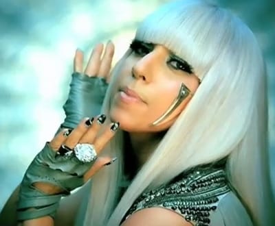 Lady Gaga faz história no top dos downloads - TVI