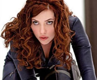 «Viúva Negra» Scarlett Johansson tem direito a protagonizar filme de super-heróis - TVI