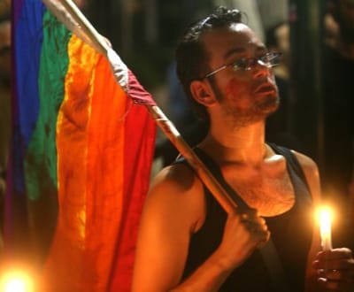 Sondagem: deve haver referendo para o casamento gay? - TVI