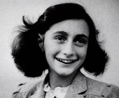 Polícia pode ter descoberto Anne Frank e a família por acidente - TVI
