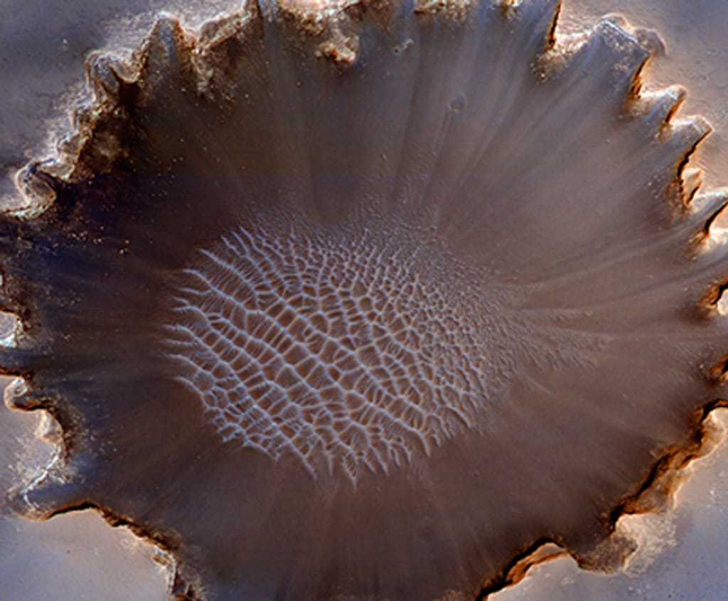 Visão da Cratera Victória no Planeta Marte