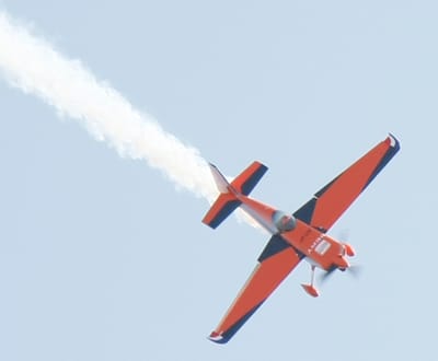Red Bull Air Race: Costa responde a Santana - TVI
