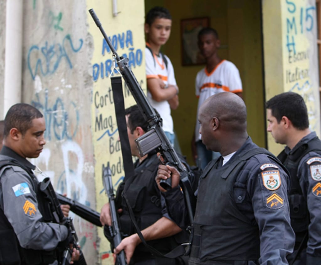 Violência com traficantes no Rio de Janeiro