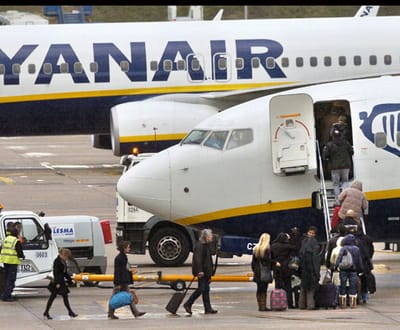 Ryanair: 1 milhão de viagens a seis euros - TVI