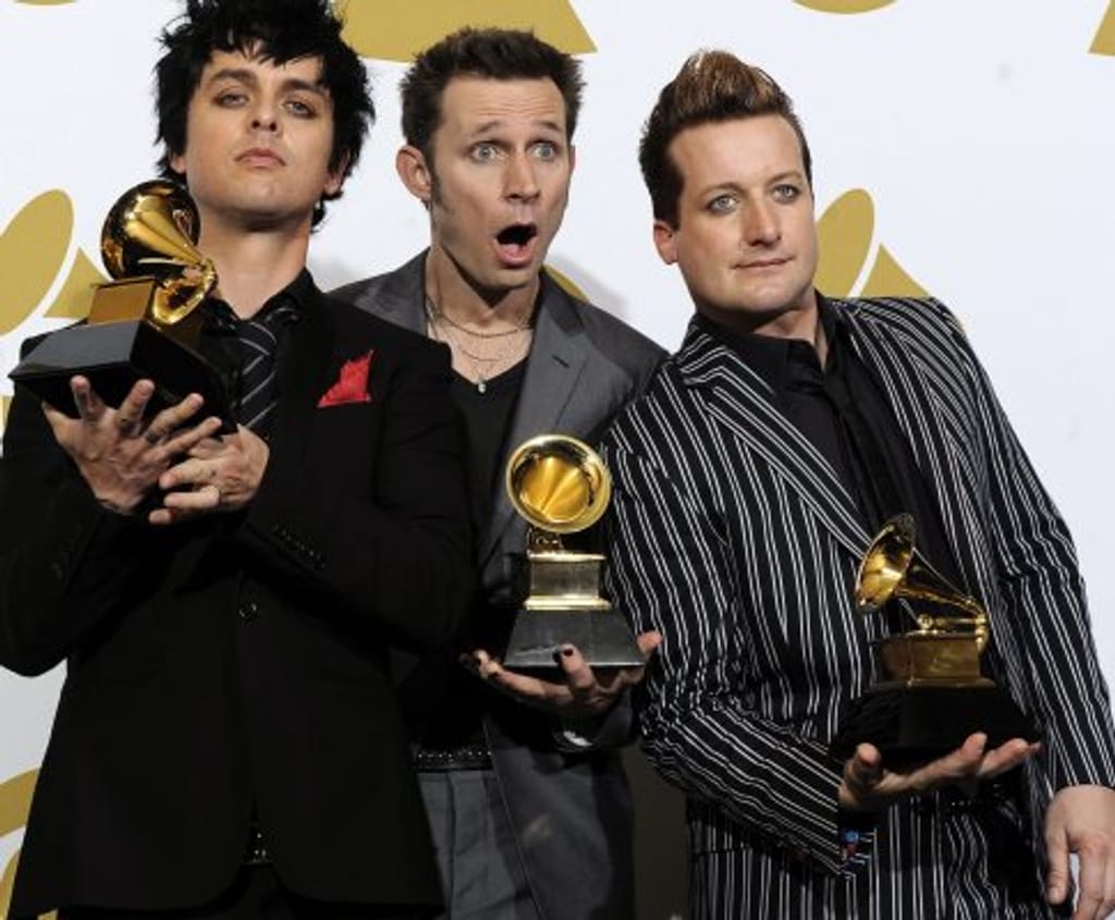Green Day na 52ª cerimónia dos Grammy Awards (Foto: Lusa)