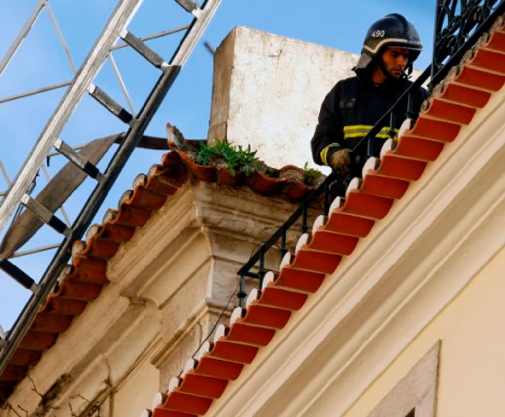 Incêndio em Lisboa mata uma idosa