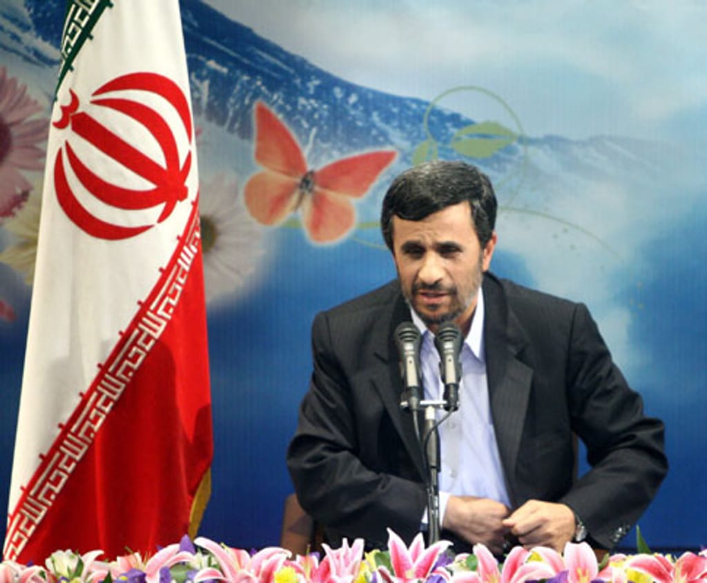 Ahmadinejad (EPA)