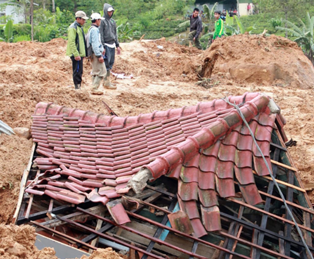 Deslizamentos de terras na Indonésia